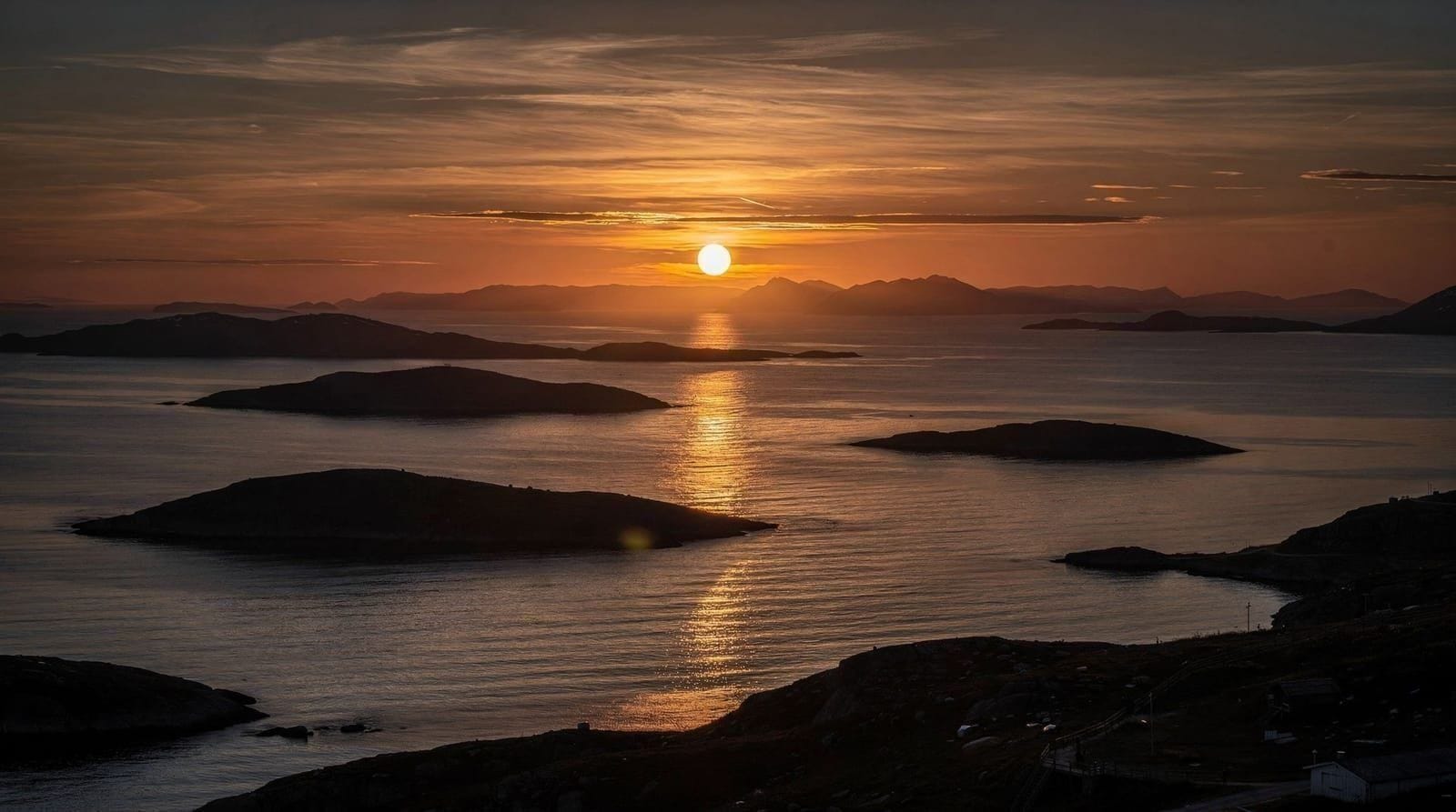 Tromsø: Sommarøy Islands Midnight Sun Tour